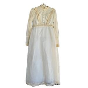 Vintage Handmade Ivory 70s Edwardian Prairie Dotted Swiss & Lace Wedding Dress S